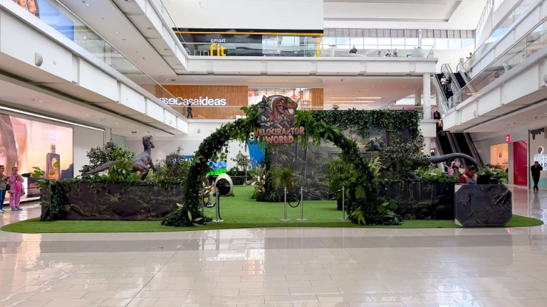 Dinosaurios animatrónicos y realidad aumentada se toman Bogotá